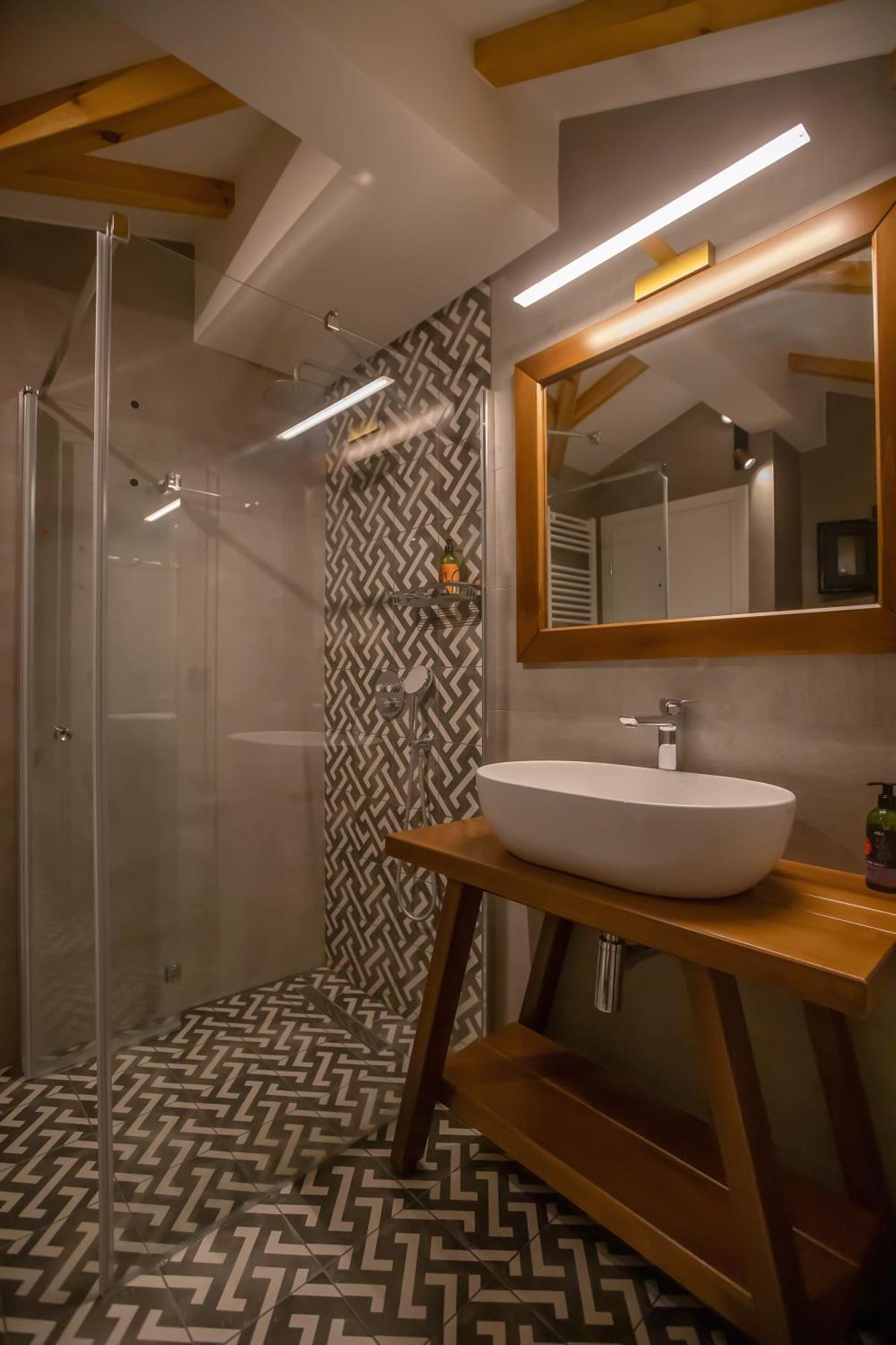 Element Suites - Yellow - Apt 2Bd - Kalambaka Zewnętrze zdjęcie